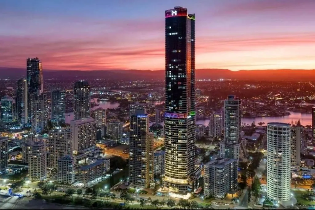 Surfers Beachside Luxury - Stunning Panoramic View Gold Coast
