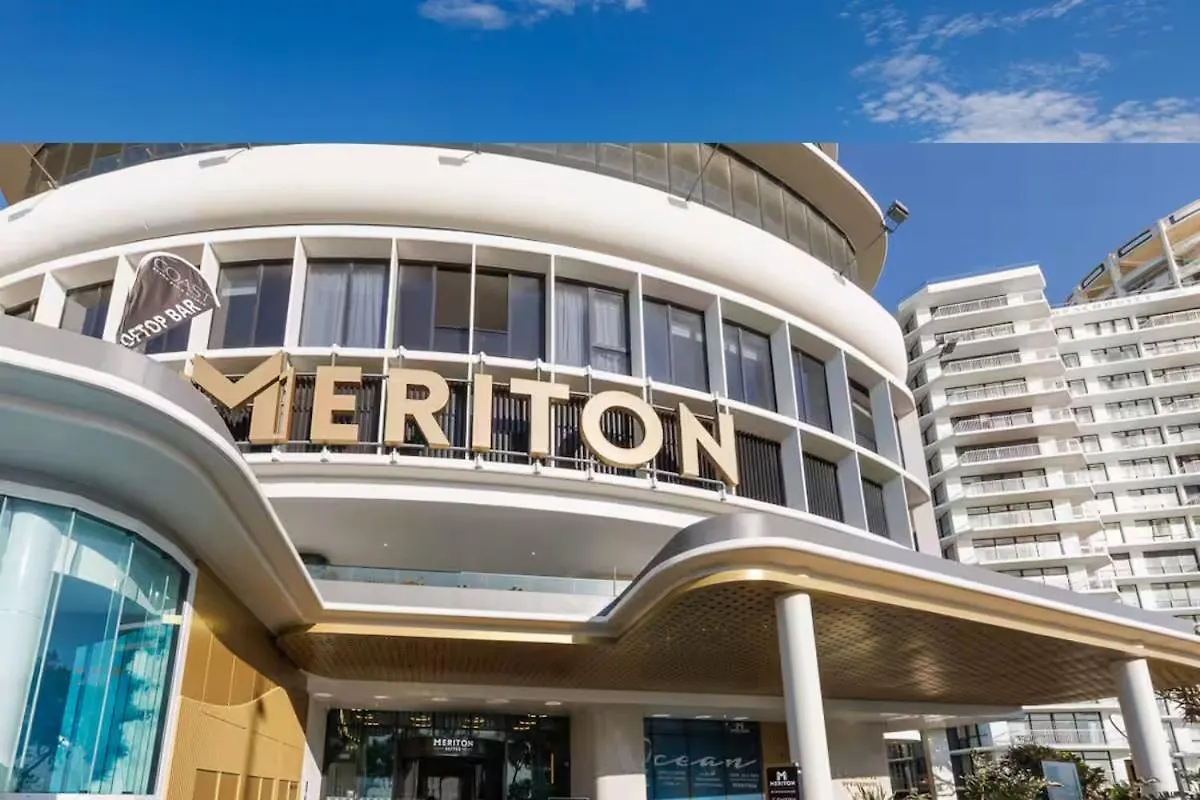 Apartment Surfers Beachside Luxury - Stunning Panoramic View Gold Coast