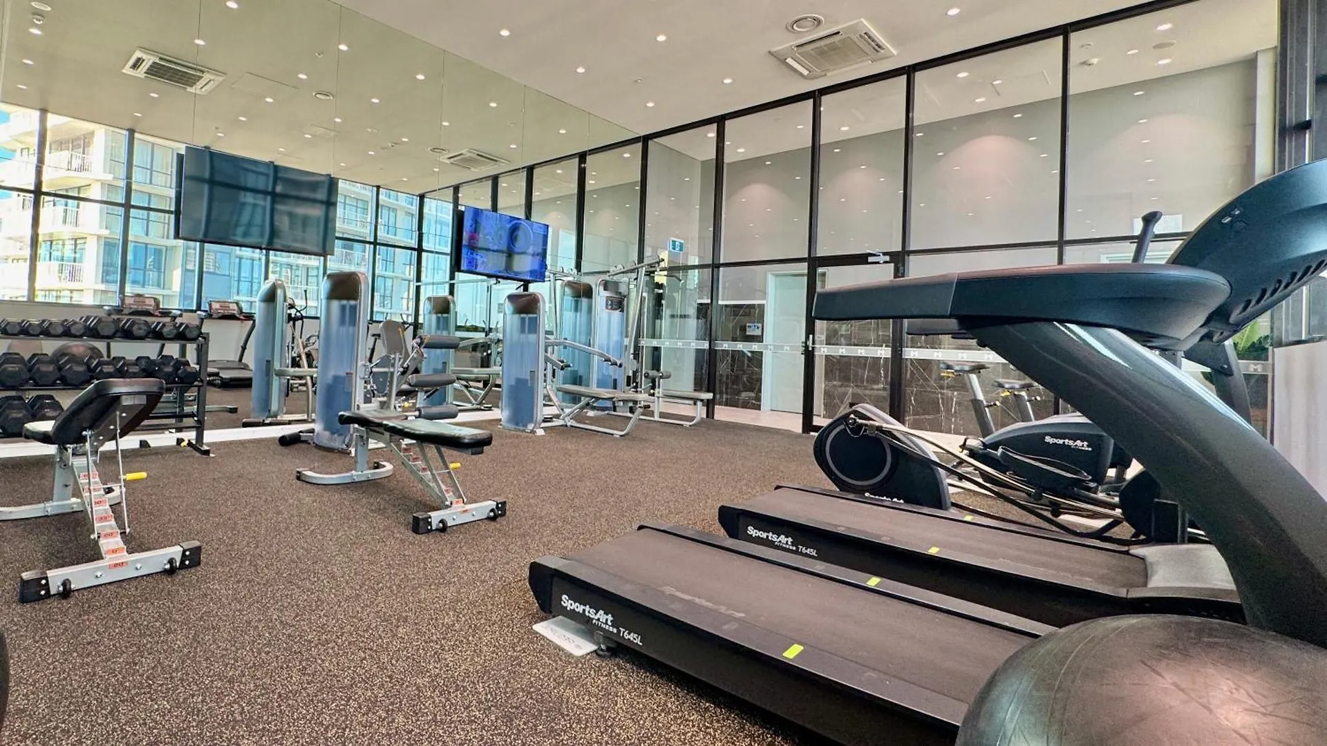 Apartment Surfers Beachside Luxury - Stunning Panoramic View Gold Coast