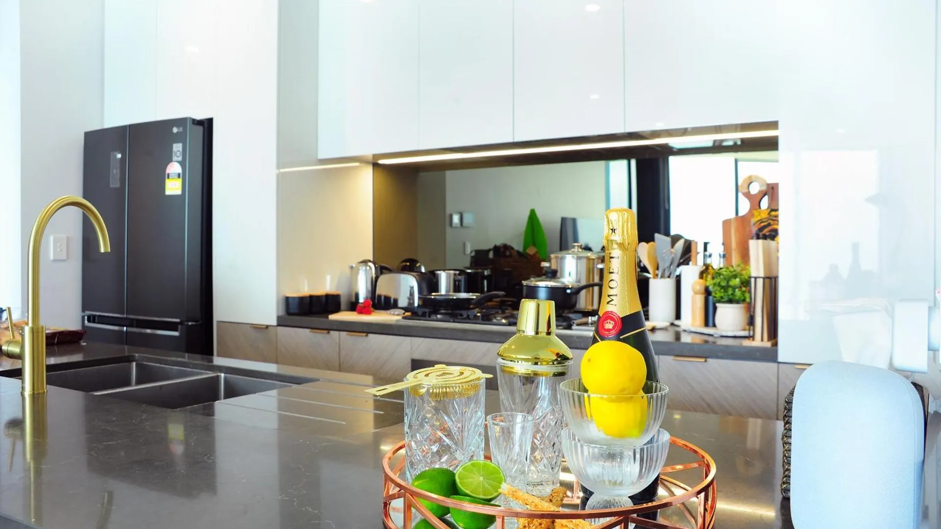 Surfers Beachside Luxury - Stunning Panoramic View Gold Coast 0*,